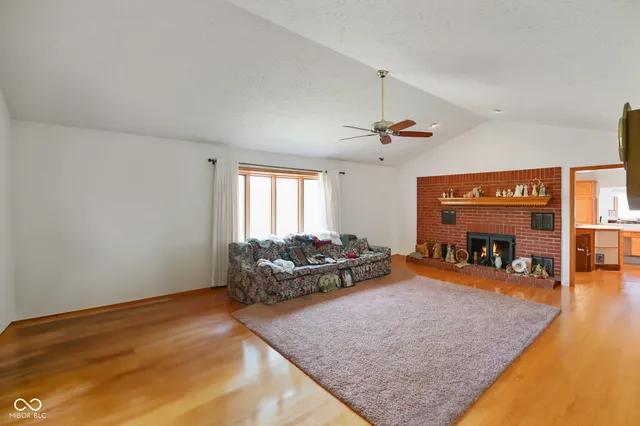 $750,000 | 10340 West C R 1000 Street North, Stilesville, IN 46180