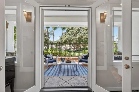 $2,395,000 | 6937 Waters End Drive, Carlsbad, CA 92011