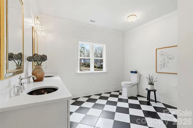 $750,000 | 2698 Oakhurst Drive, Rock Hill, SC 29732