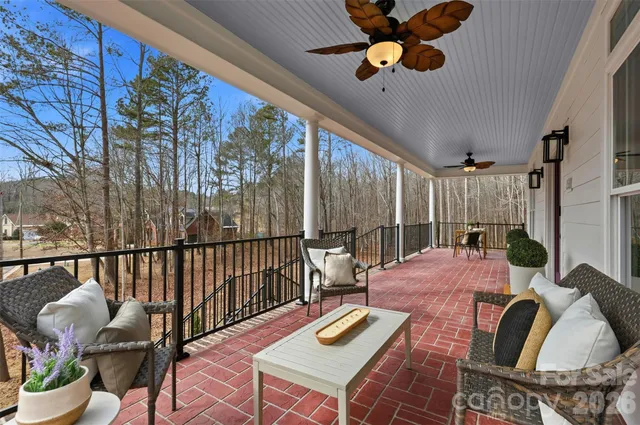 $750,000 | 2698 Oakhurst Drive, Rock Hill, SC 29732