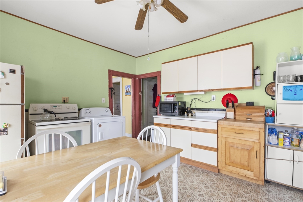 49 Federal Street Beverly, MA 01915 - Photo 13 of 24