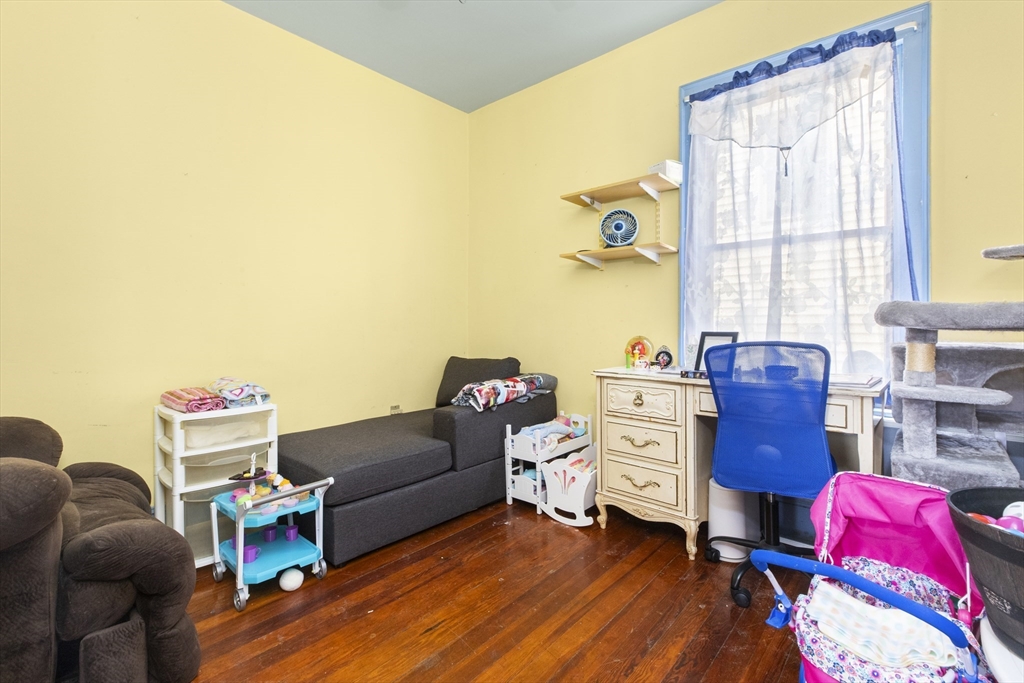 49 Federal Street Beverly, MA 01915 - Photo 18 of 24