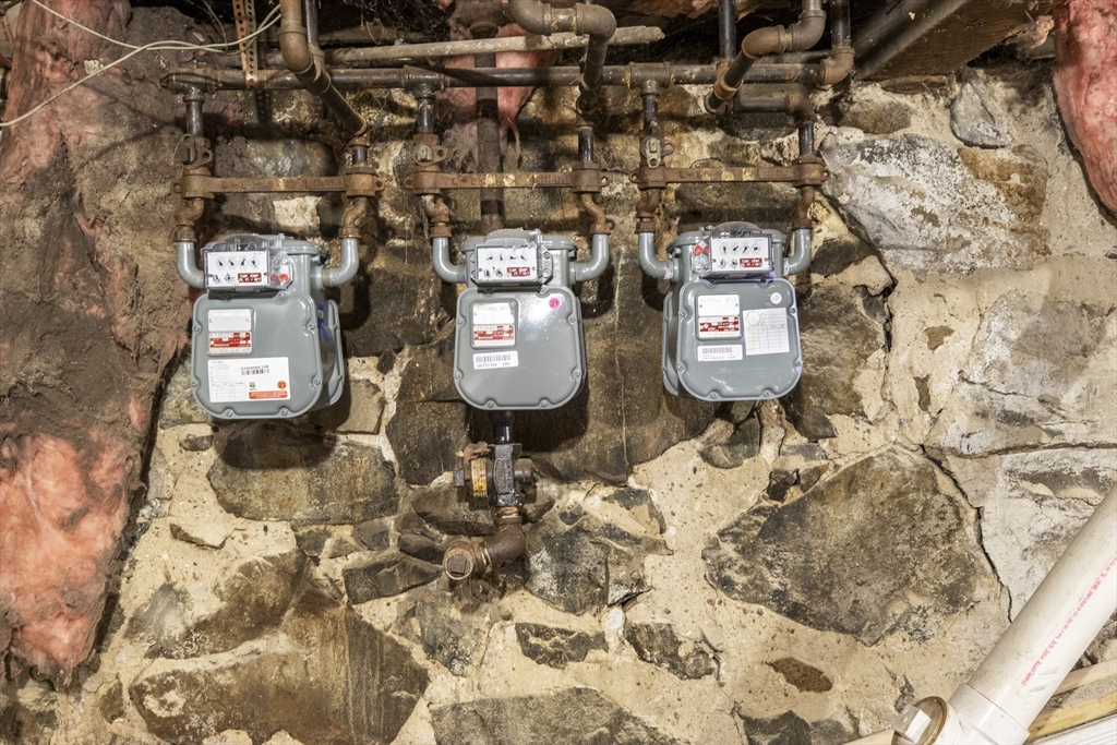 49 Federal Street Beverly, MA 01915 - Photo 23 of 24