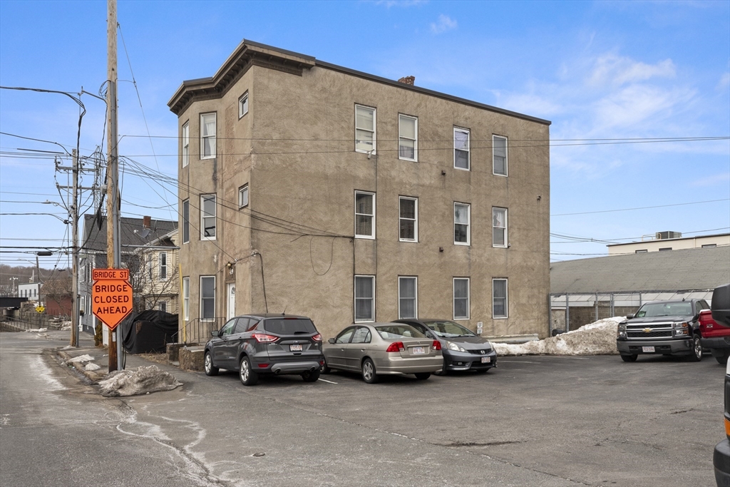 49 Federal Street Beverly, MA 01915 - Photo 4 of 24