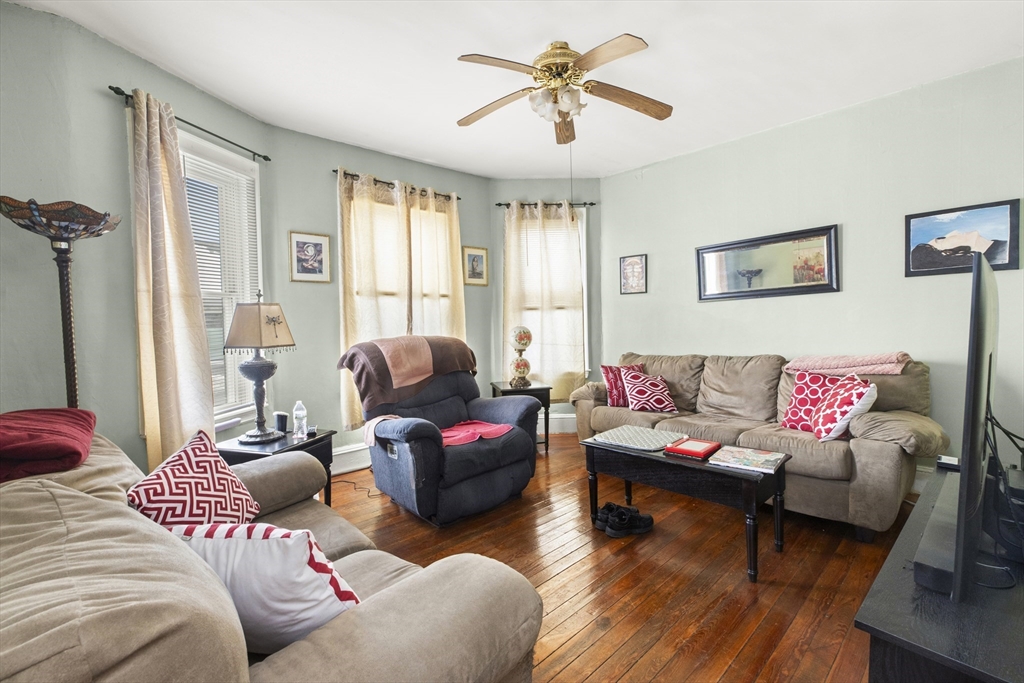 49 Federal Street Beverly, MA 01915 - Photo 8 of 24