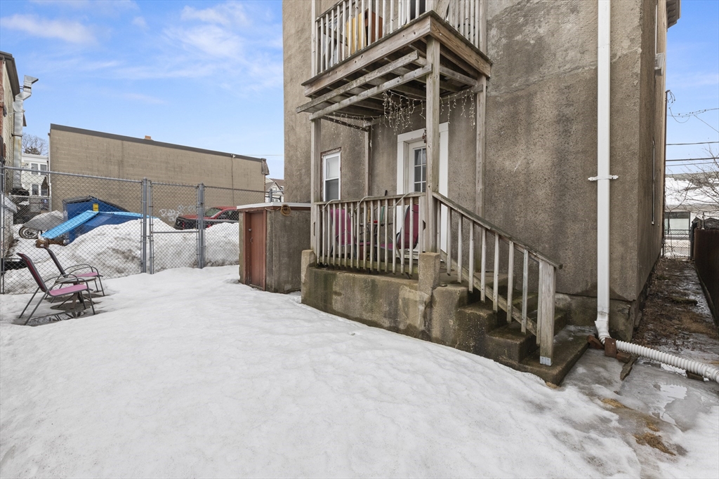 49 Federal Street Beverly, MA 01915 - Photo 10 of 24