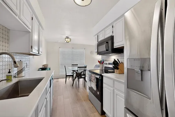 $229,000 | 330 West Harwood Road, Unit D, Hurst, TX 76054