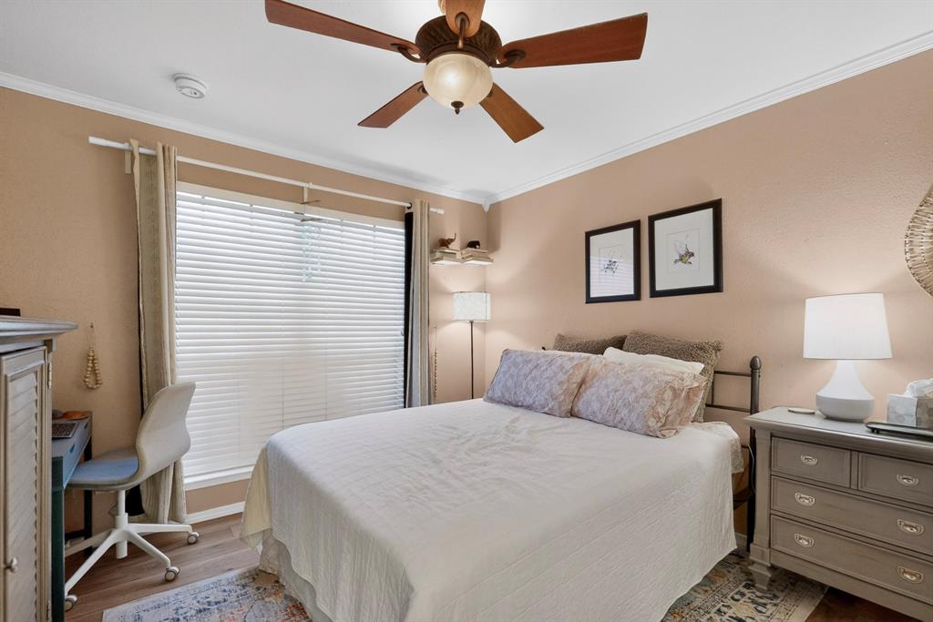 330 West Harwood Road, Unit D Hurst, TX 76054 - Photo 23 of 28