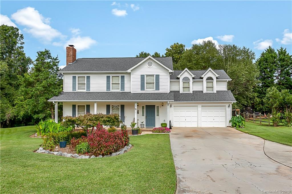 1827 Running Brook Road Charlotte, NC 28214 - Photo 2 of 17