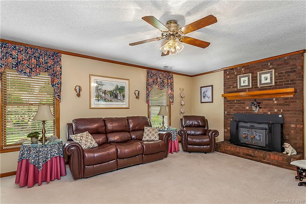 1827 Running Brook Road Charlotte, NC 28214 - Photo 17 of 17