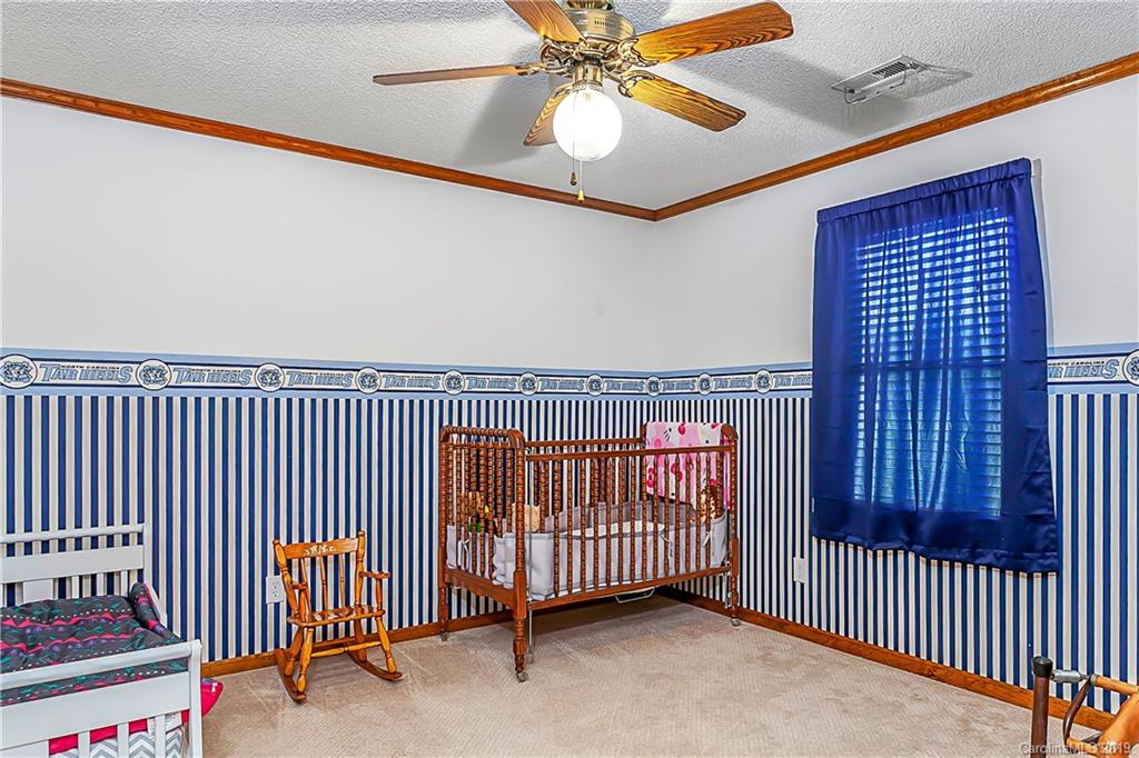 1827 Running Brook Road Charlotte, NC 28214 - Photo 10 of 17