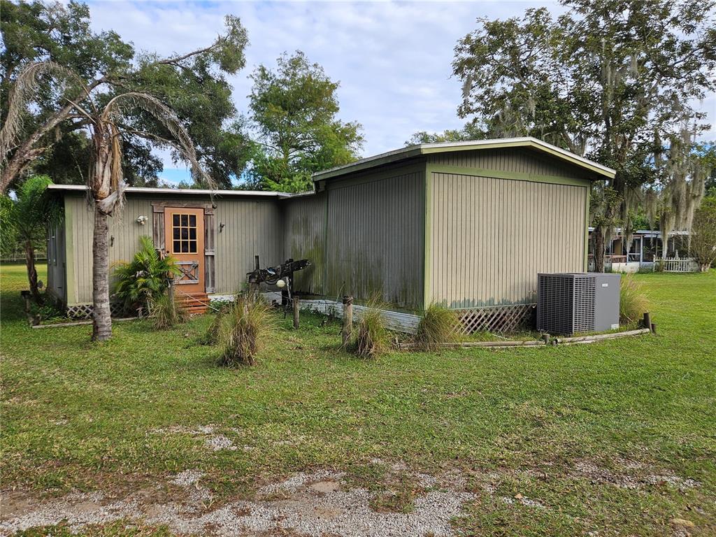 18401 Hamilton Road Dade City, FL 33523 - Photo 30 of 65