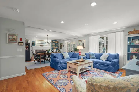 $1,150,000 | 170 Sturbridge Drive, Osterville, MA 02655