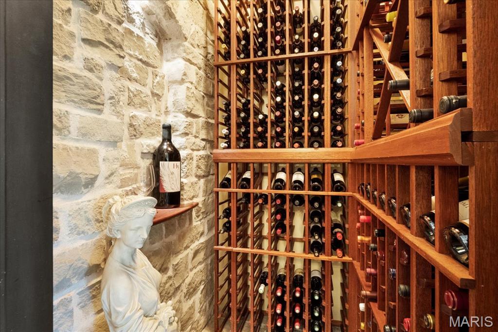 4 Ridgewood Road Ladue, MO 63124 - Photo 13 of 81