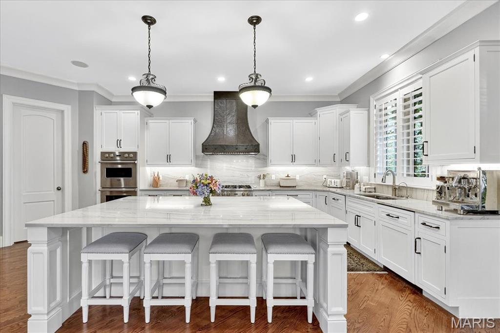 4 Ridgewood Road Ladue, MO 63124 - Photo 18 of 81