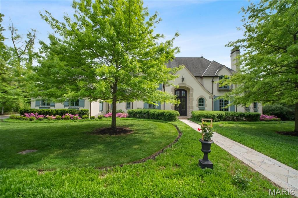 4 Ridgewood Road Ladue, MO 63124 - Photo 2 of 81