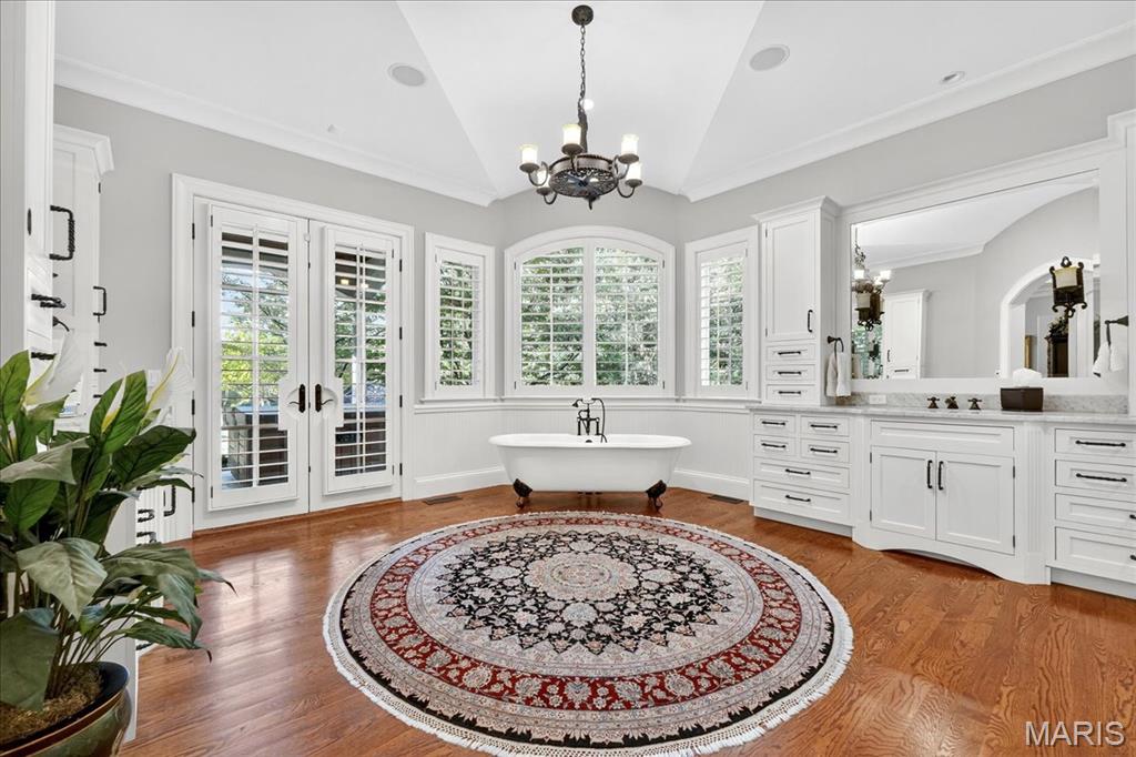 4 Ridgewood Road Ladue, MO 63124 - Photo 28 of 81