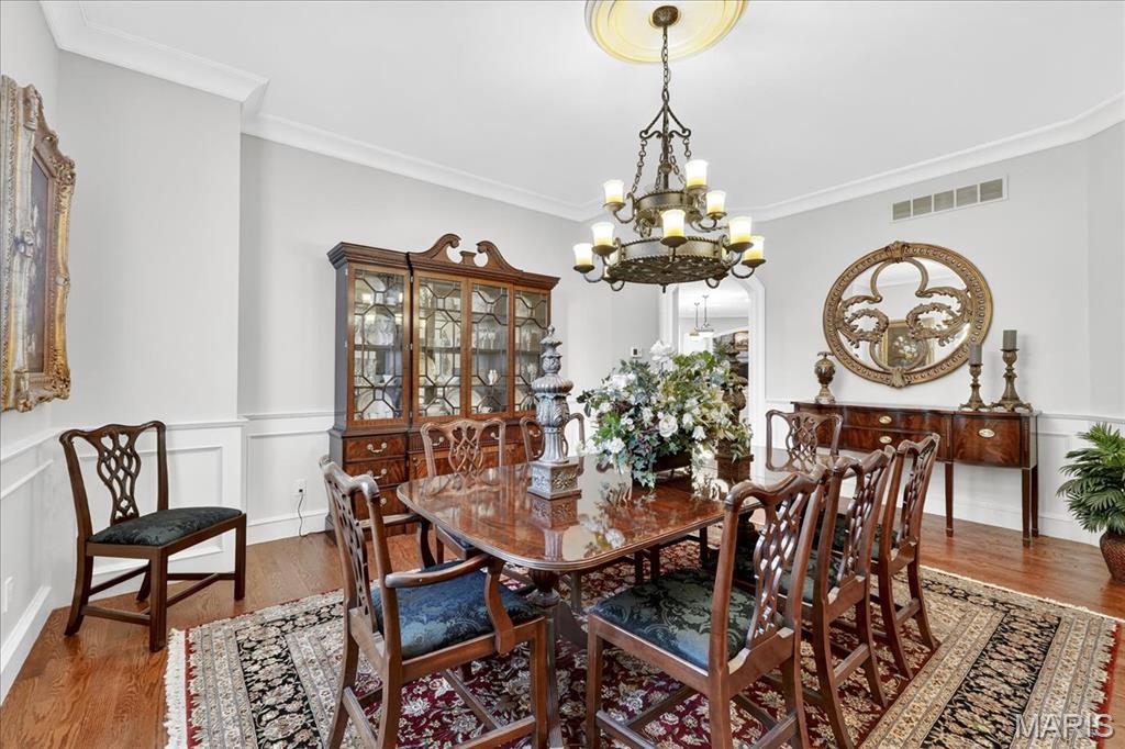 4 Ridgewood Road Ladue, MO 63124 - Photo 8 of 81