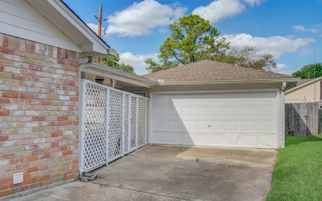 a view of dining room and livingroom with furniture