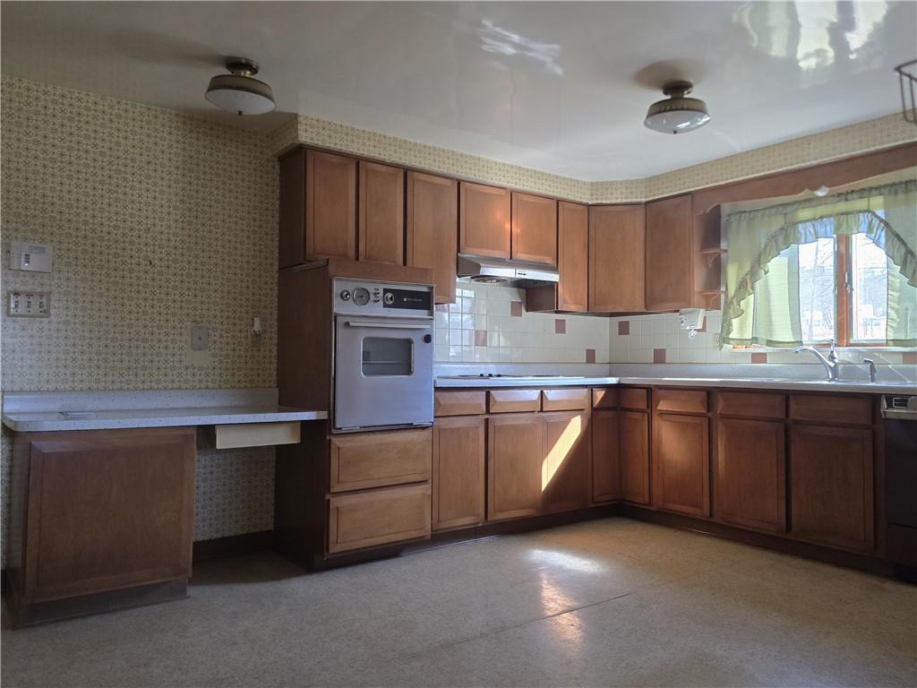 770 Pittsburgh Road Butler, PA 16002 - Photo 6 of 30