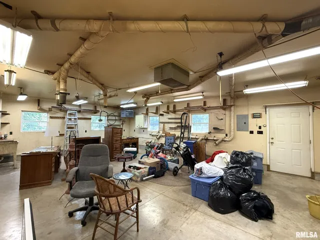 $385,000 | 745 North Academy Street, Galesburg, IL 61401