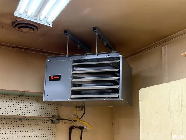 $385,000 | 745 North Academy Street, Galesburg, IL 61401