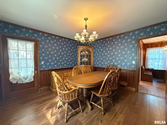 $385,000 | 745 North Academy Street, Galesburg, IL 61401