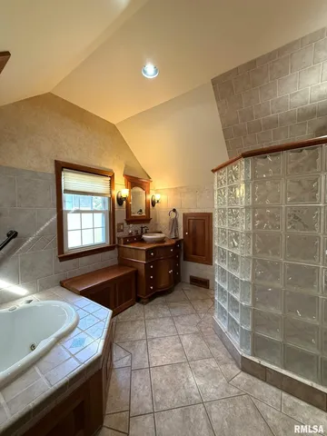 $385,000 | 745 North Academy Street, Galesburg, IL 61401