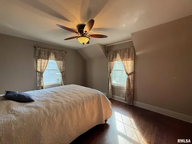 $385,000 | 745 North Academy Street, Galesburg, IL 61401