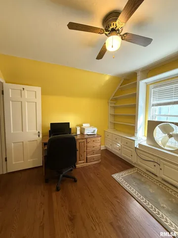 $385,000 | 745 North Academy Street, Galesburg, IL 61401