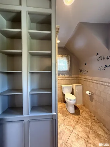 $385,000 | 745 North Academy Street, Galesburg, IL 61401