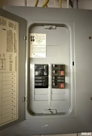 $385,000 | 745 North Academy Street, Galesburg, IL 61401