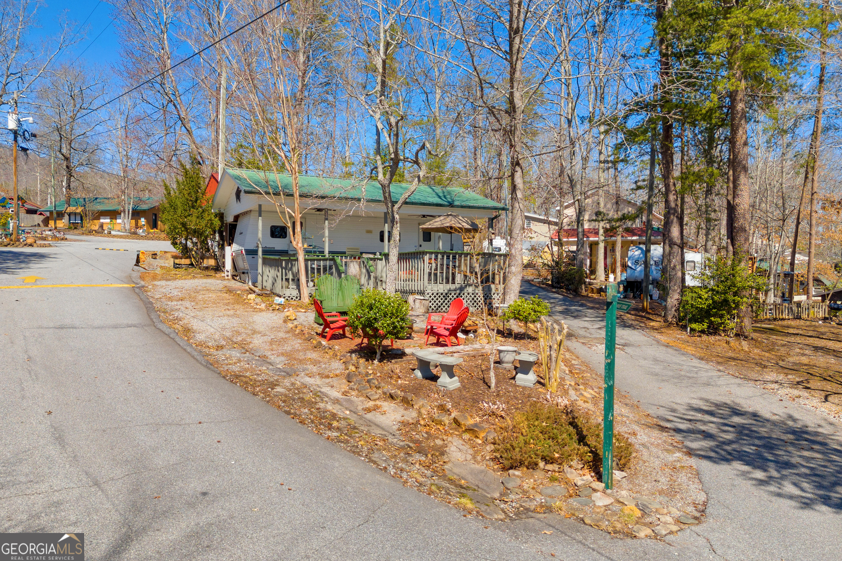 941 Mountain Shadows Drive Cleveland, GA 30528 - Photo 2 of 38