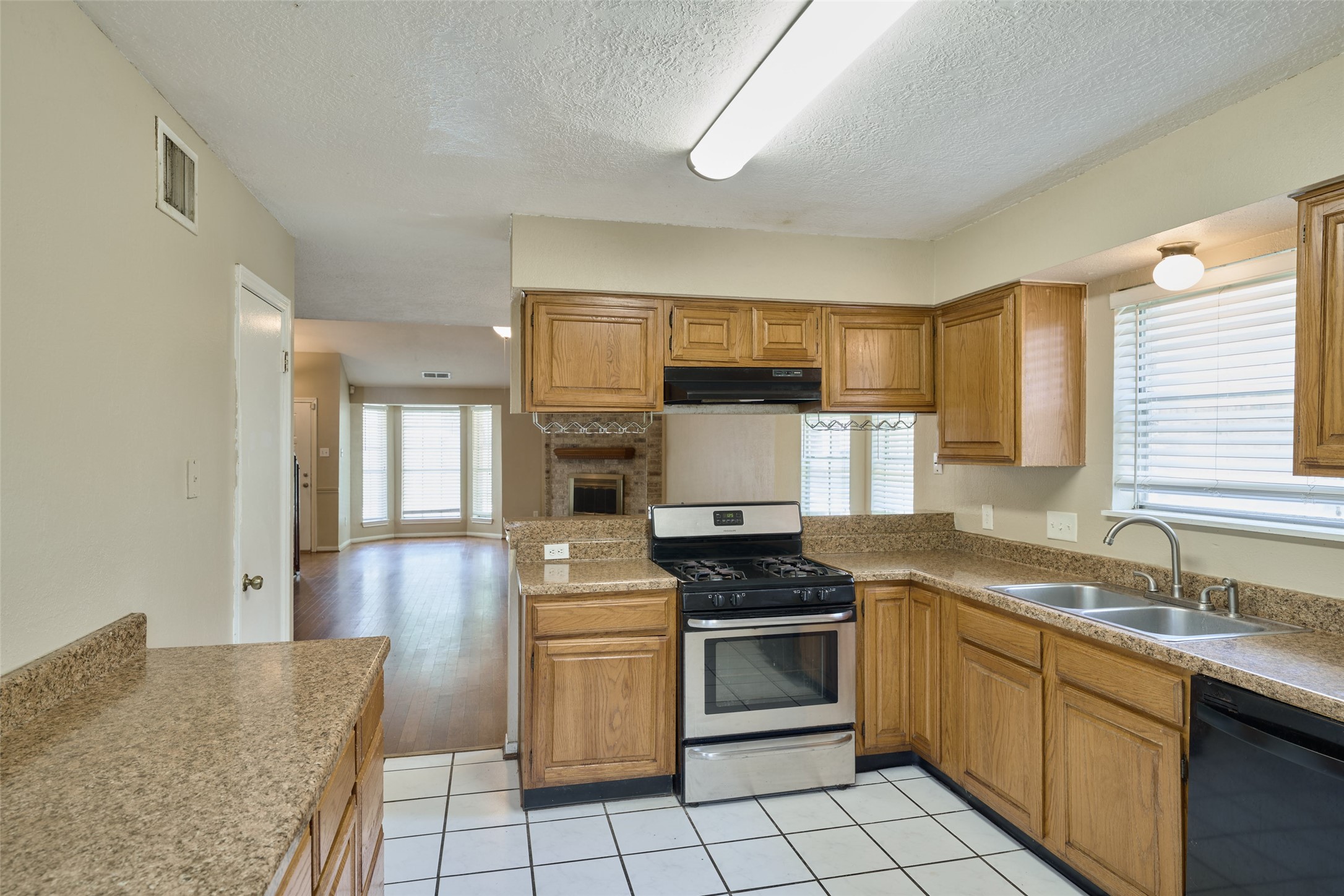 23311 Grand Rapids Lane Spring, TX 77373 - Photo 13 of 35