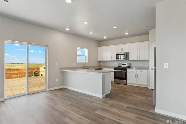 $539,900 | 48225 Shetland Drive, Bennett, CO 80102