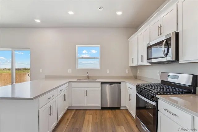 $539,900 | 48225 Shetland Drive, Bennett, CO 80102