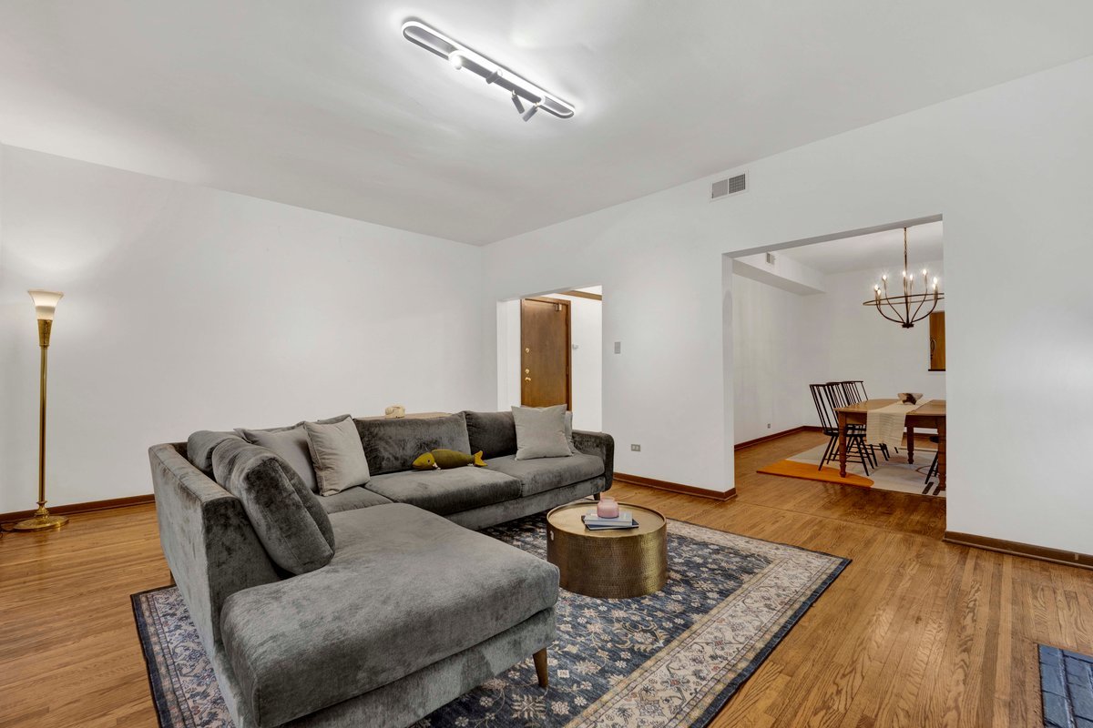 714 West Sheridan Road, Unit 1E Chicago, IL 60613 - Photo 8 of 31 Gallery Image 8