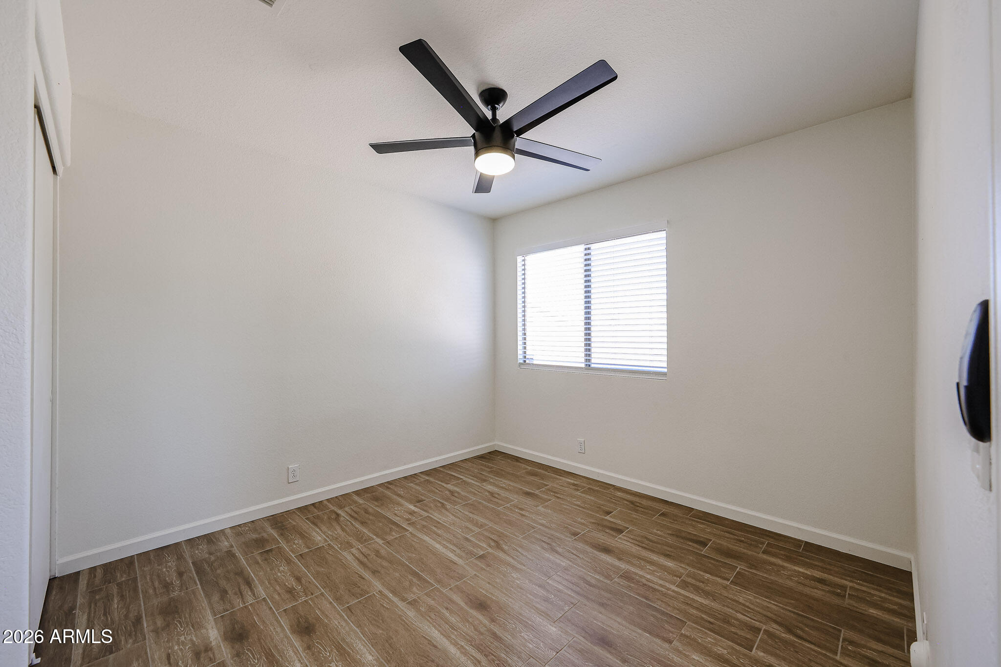 4047 East Jojoba Road Phoenix, AZ 85044 - Photo 19 of 41