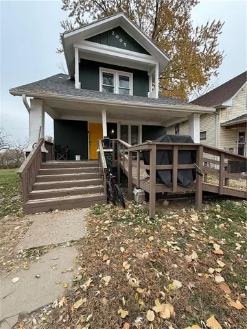 $155,000 | 2005 Spruce Avenue, Kansas City, MO 64127