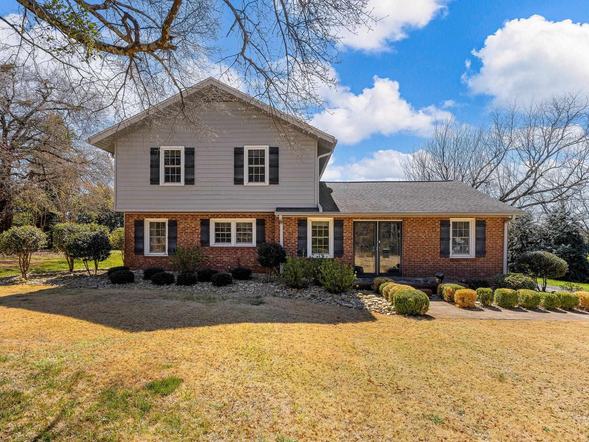 120 East Main Street Inman, SC 29349 - Photo 1 of 40