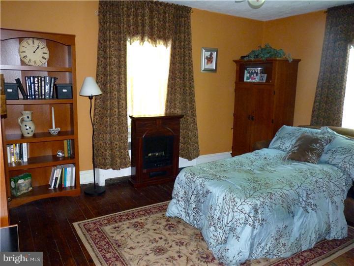 230 President Avenue Rutledge, PA 19070 - Photo 8 of 25 Bedroom
