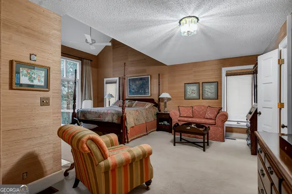 $899,900 | 2010 Foxcroft Drive, LaGrange, GA 30240