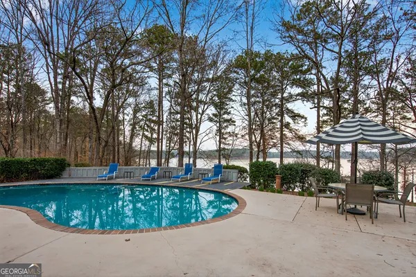 $899,900 | 2010 Foxcroft Drive, LaGrange, GA 30240