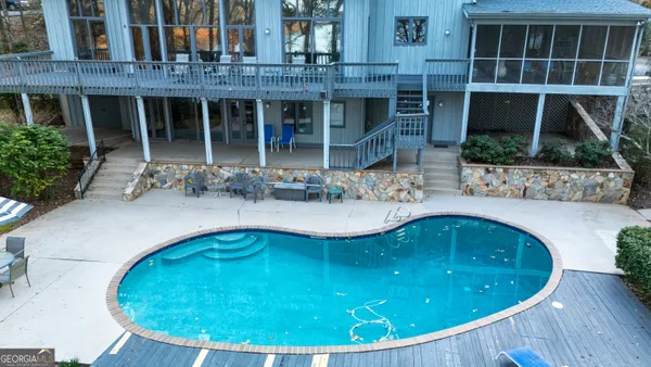 $899,900 | 2010 Foxcroft Drive, LaGrange, GA 30240