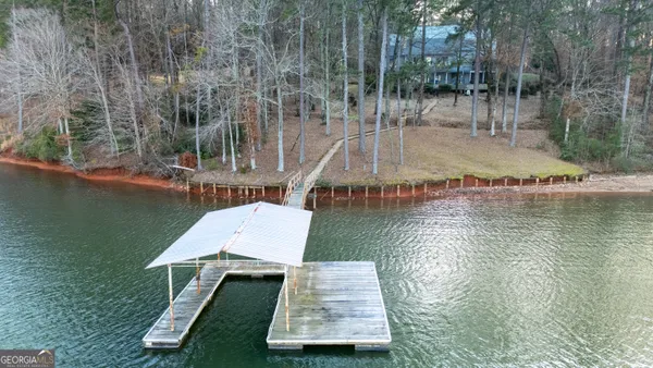 $899,900 | 2010 Foxcroft Drive, LaGrange, GA 30240