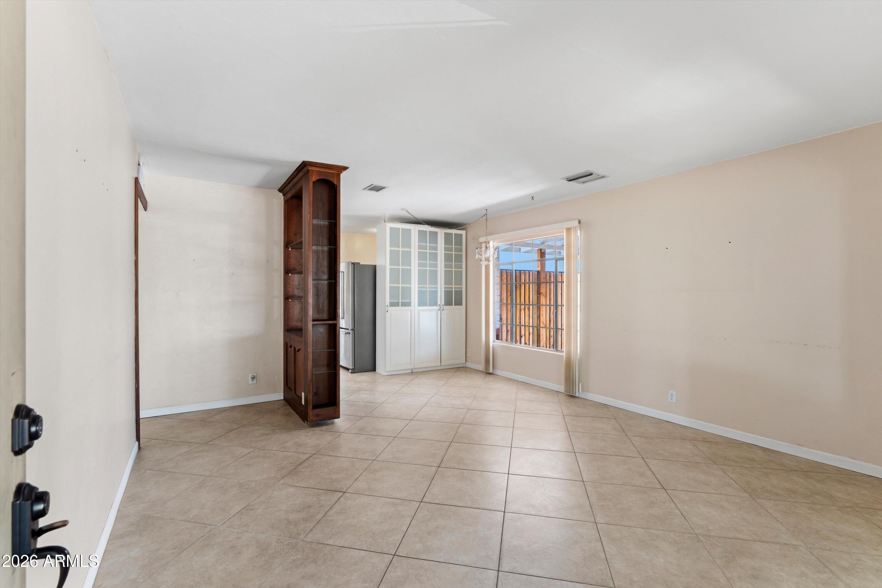 1130 East Colter Street Phoenix, AZ 85014 - Photo 5 of 37 10-Front Entrance