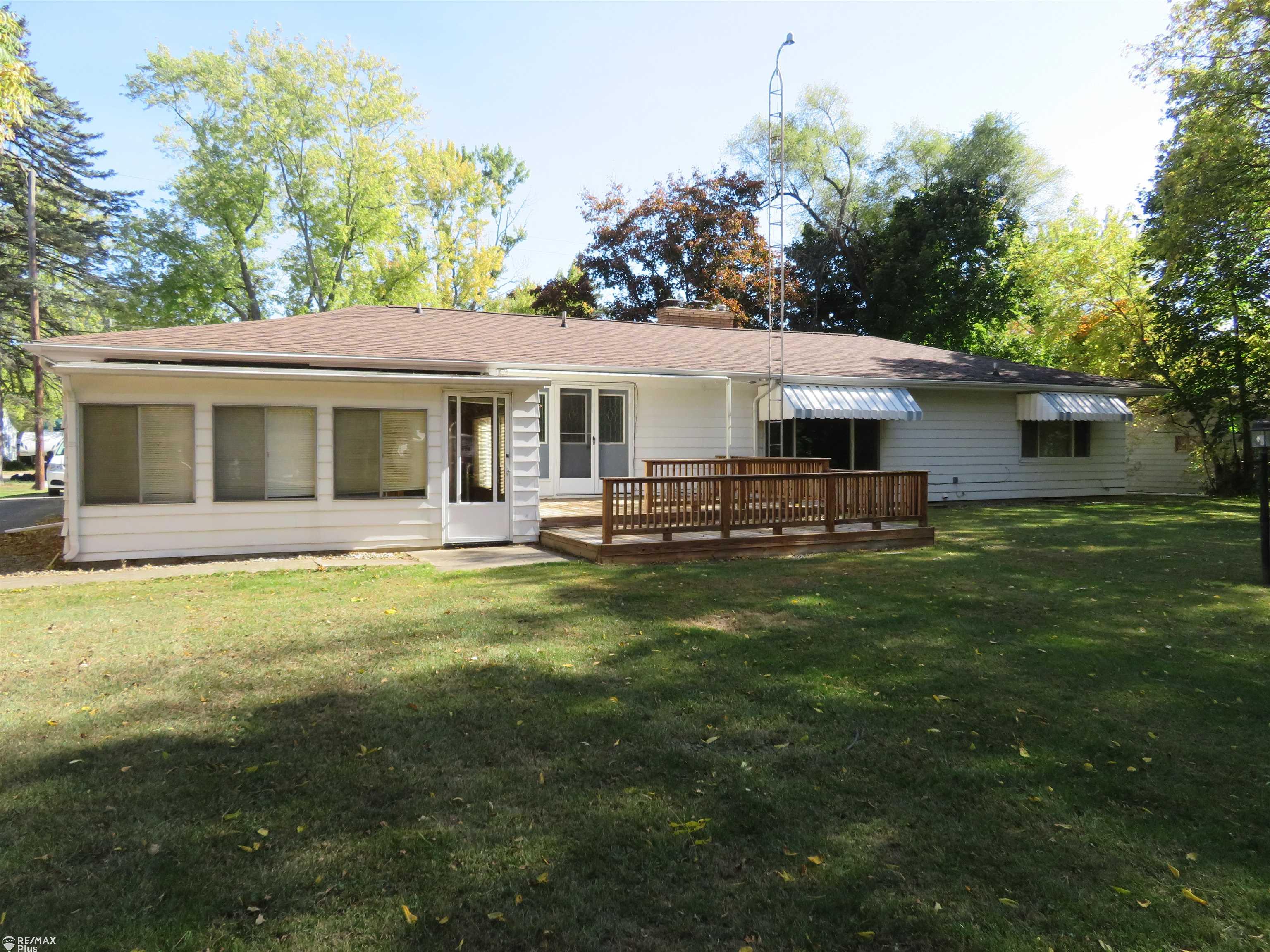 5095 Jackson Road Flint, MI 48506 - Photo 31 of 34 50092893-30.JPG