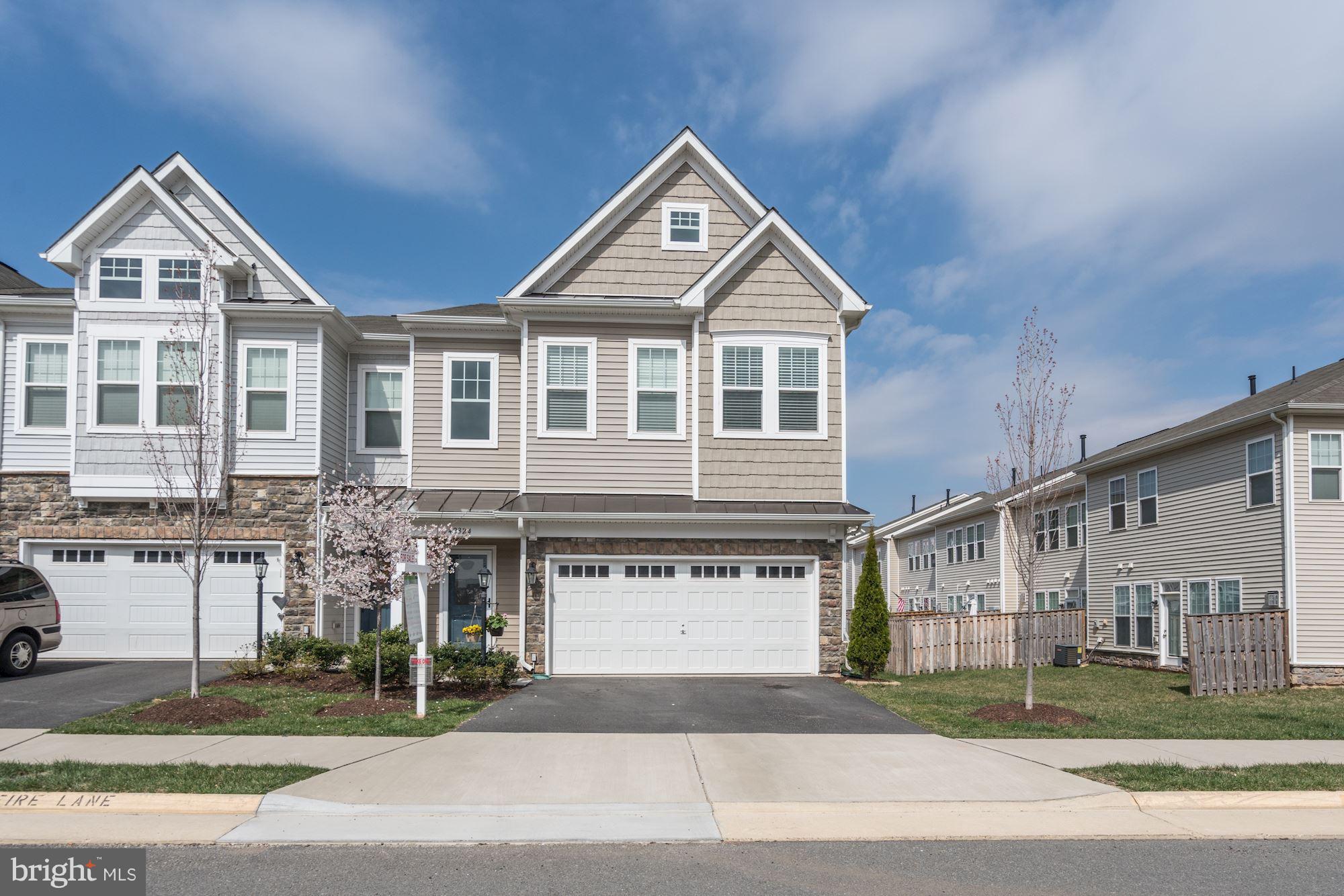 42324 Benfold Square Ashburn, VA 20148 - Photo 1 of 30 Exterior (Front)