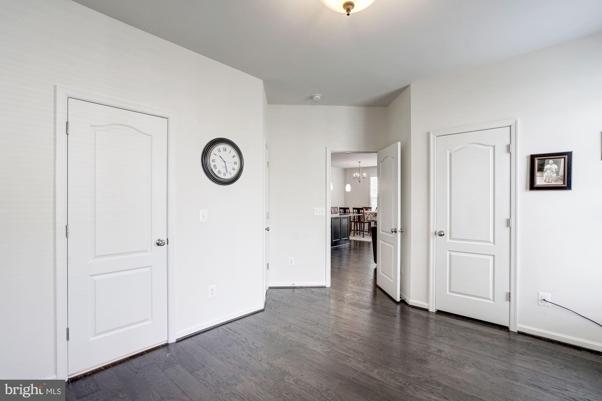 42324 Benfold Square Ashburn, VA 20148 - Photo 14 of 30 Main Level Bedroom