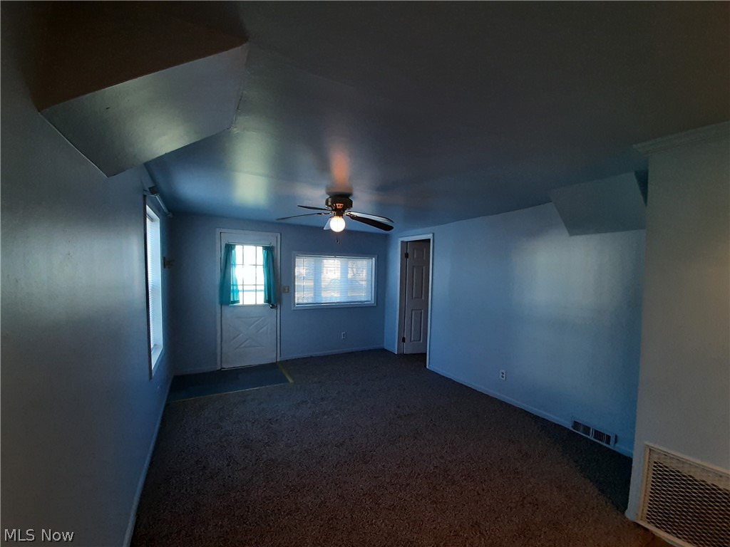 948 Quentin Road Eastlake, OH 44095 - Photo 9 of 15 Gallery Image 9